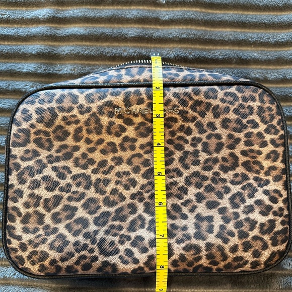 Michael Kors Brown and Black Crossbody Bag with Leopard Print - Picture 13 of 14